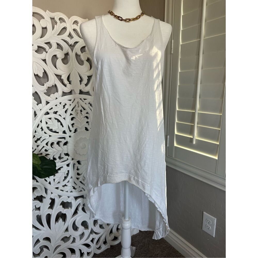 Long Asymmetrical Layering Tee